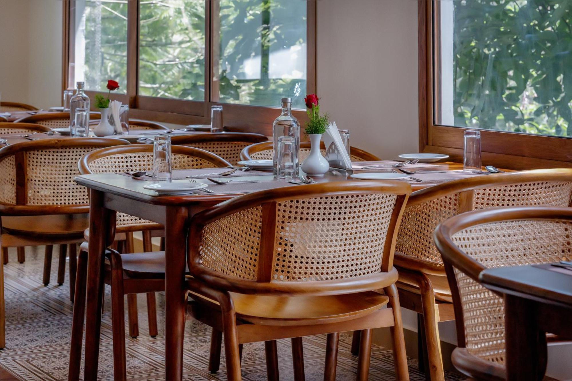 Le Montfort Resort Муннар Экстерьер фото