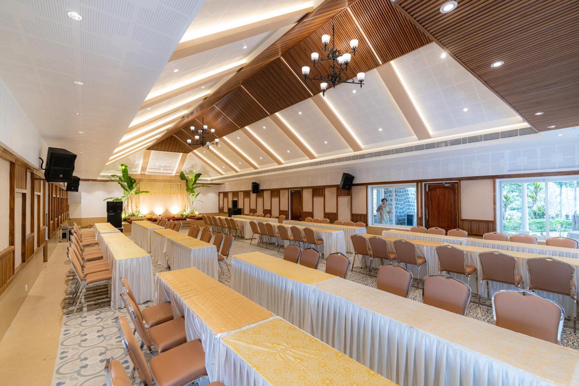 Le Montfort Resort Муннар Экстерьер фото