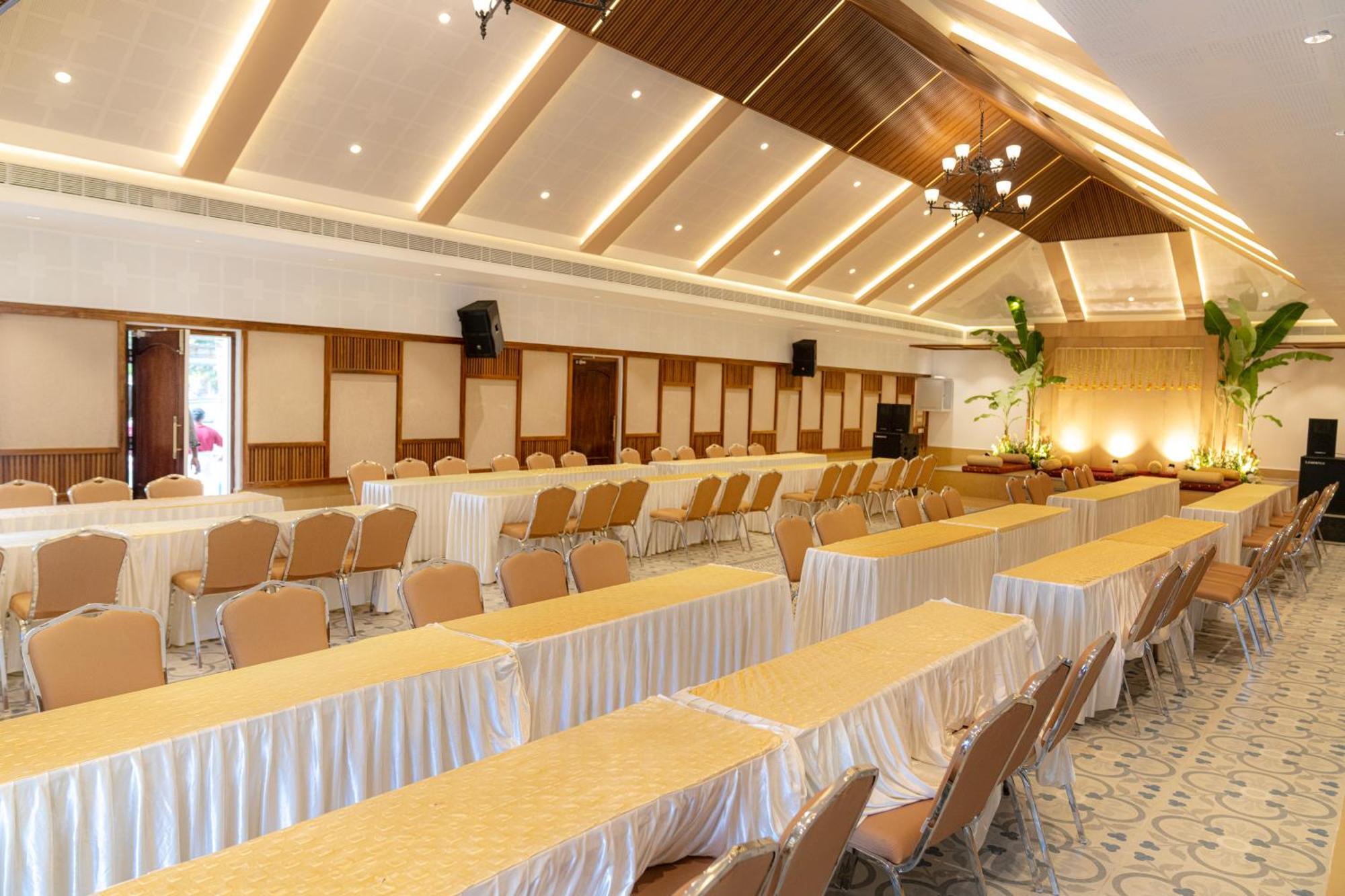Le Montfort Resort Муннар Экстерьер фото